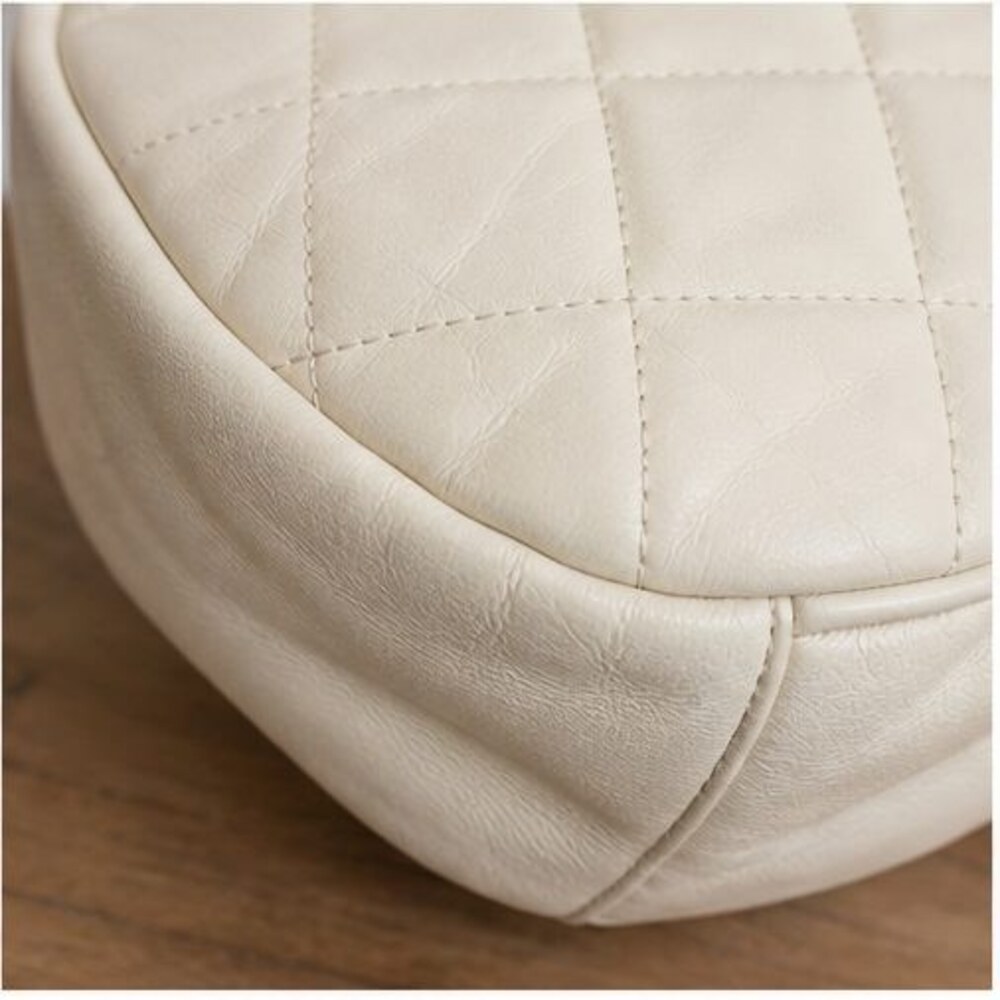 Cream Quilted Crossbody Bag - Picture 5 of 6